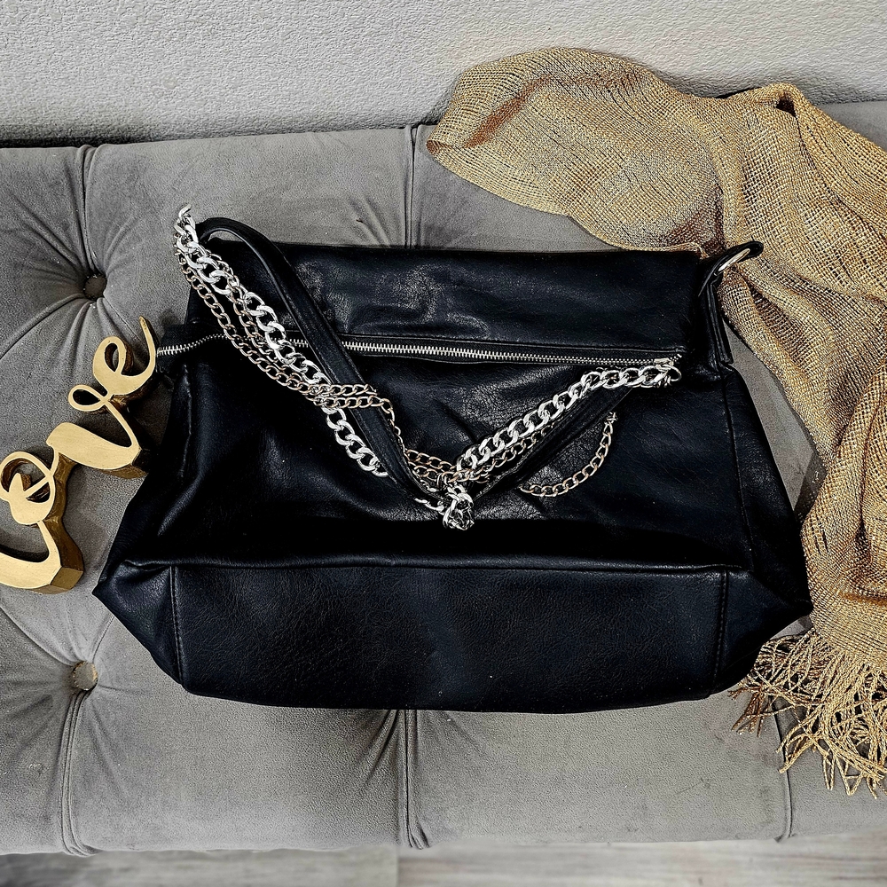 Elegant Black Chain-Embellished Women's Bag